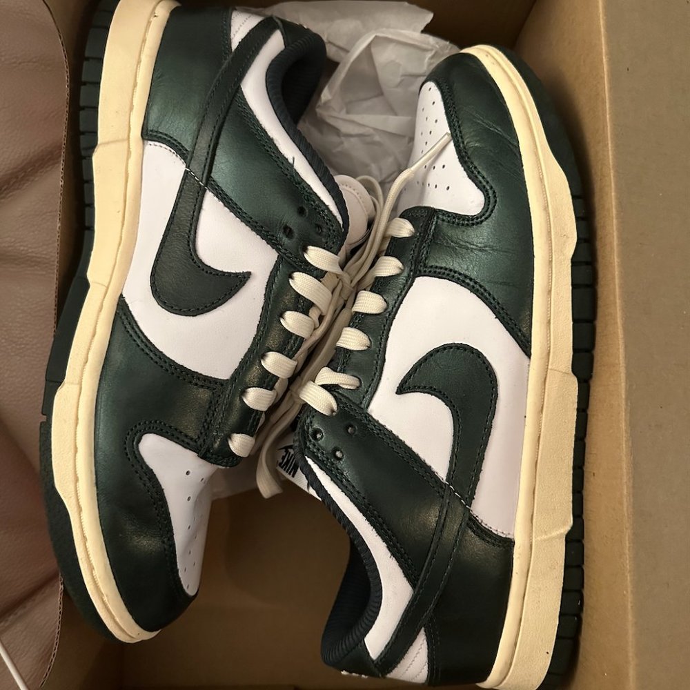 Nike Dunk Low Vintage Green